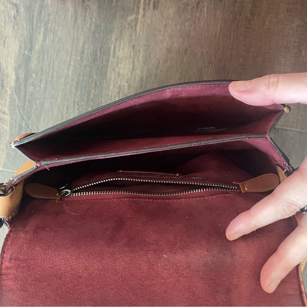 Classic Coach Beat Tan Saddle Crossbody Bag Gradient Brown L2022-C0749 - Picture 6 of 15